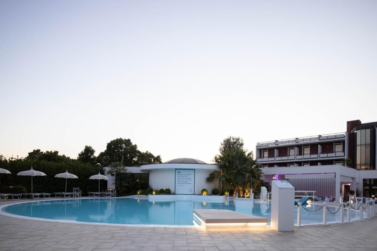 Hotel Salus Terme - Adults Only Viterbo Exterior photo